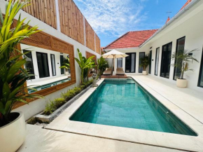 Beach Bliss: 4-Bed Villa Melodia, Canggu